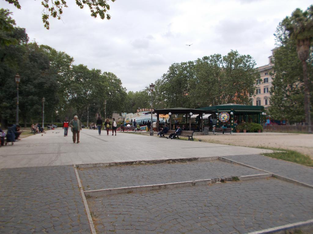 Bed And Breakfast Beautiful Roma Екстериор снимка