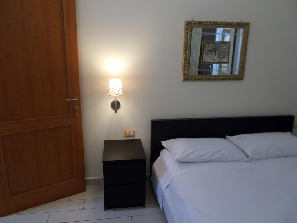 Bed And Breakfast Beautiful Roma Екстериор снимка